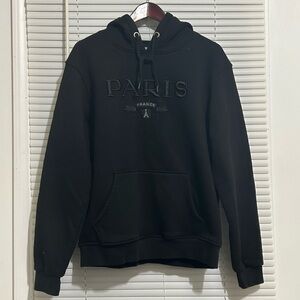 New Collection Attitude Paris
France Embroidered Hoodie Black
Mens Size XL